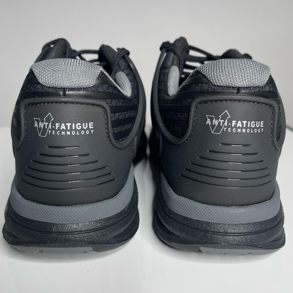 NEVER WORN MEN Timberland Oil Slip Resistant Toe Protection Industrial Work Shoe - Picture 4 of 9